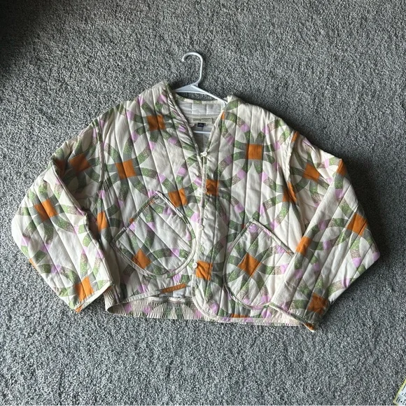 Women's Multicolor quilt Jacket - Picture 2 of 4